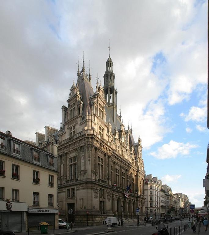 Private Room In A Parisian Homestay! - Close To It All! Eksteriør billede