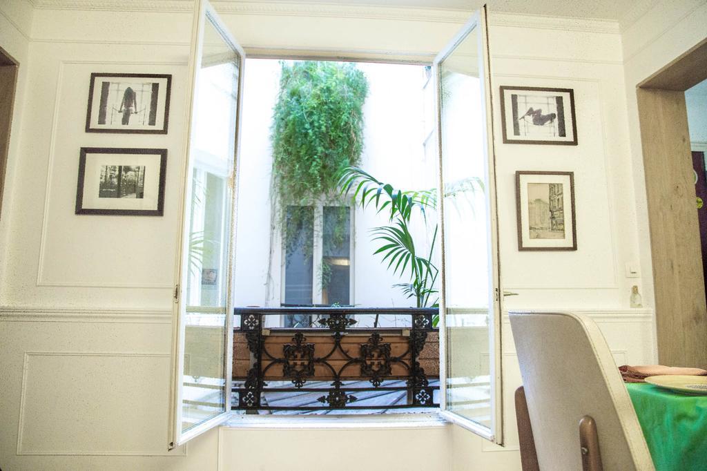 Private Room In A Parisian Homestay! - Close To It All! Eksteriør billede